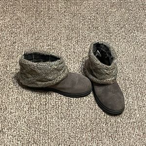 Gray Muk Luk boots